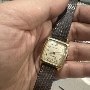 Vintage Wittnauer 10KGFB Manual Wind Hirsch Lizard Band Mens Watch 26mm Repair
